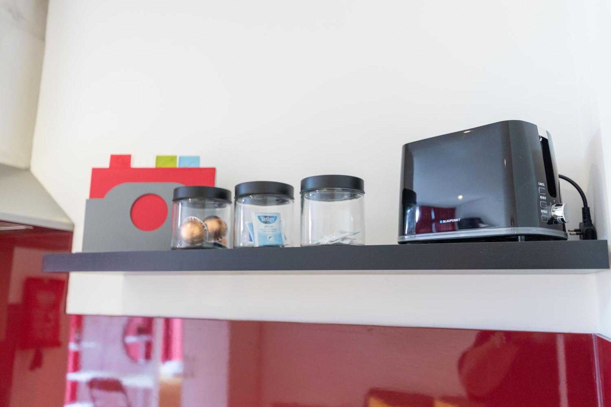 Princess Lofts City Centre Studios With Nespresso Coffee Machines & New Fast Wifi By Stayright スウォンジー エクステリア 写真
