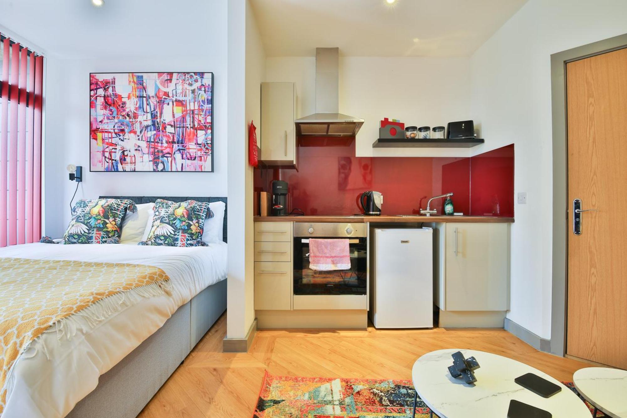 Princess Lofts City Centre Studios With Nespresso Coffee Machines & New Fast Wifi By Stayright スウォンジー エクステリア 写真