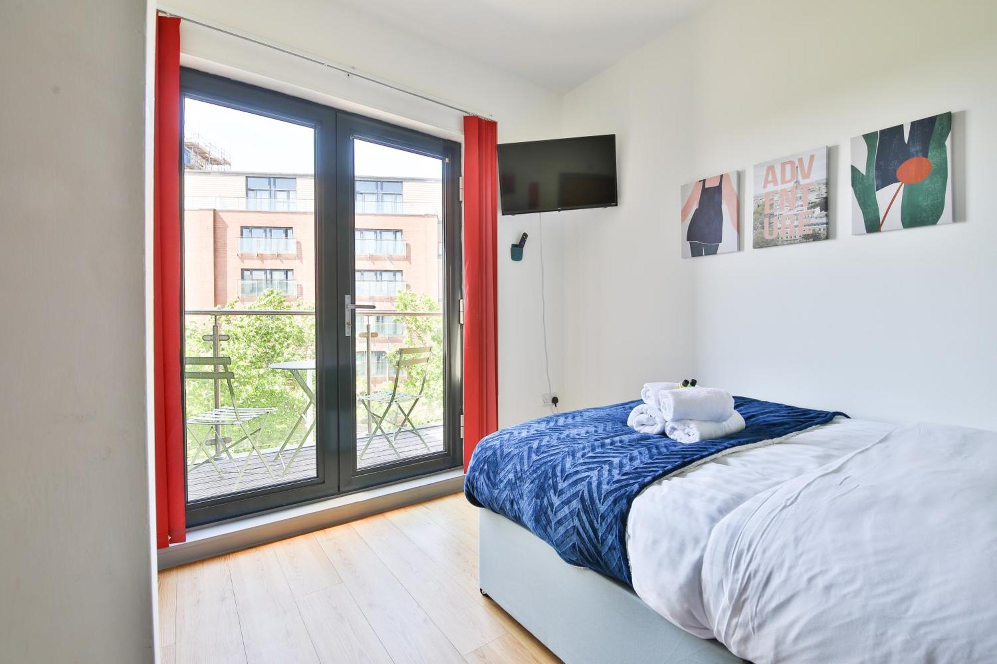 Princess Lofts City Centre Studios With Nespresso Coffee Machines & New Fast Wifi By Stayright スウォンジー エクステリア 写真