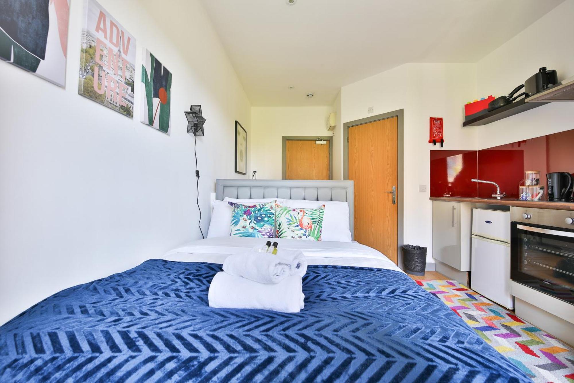 Princess Lofts City Centre Studios With Nespresso Coffee Machines & New Fast Wifi By Stayright スウォンジー 部屋 写真