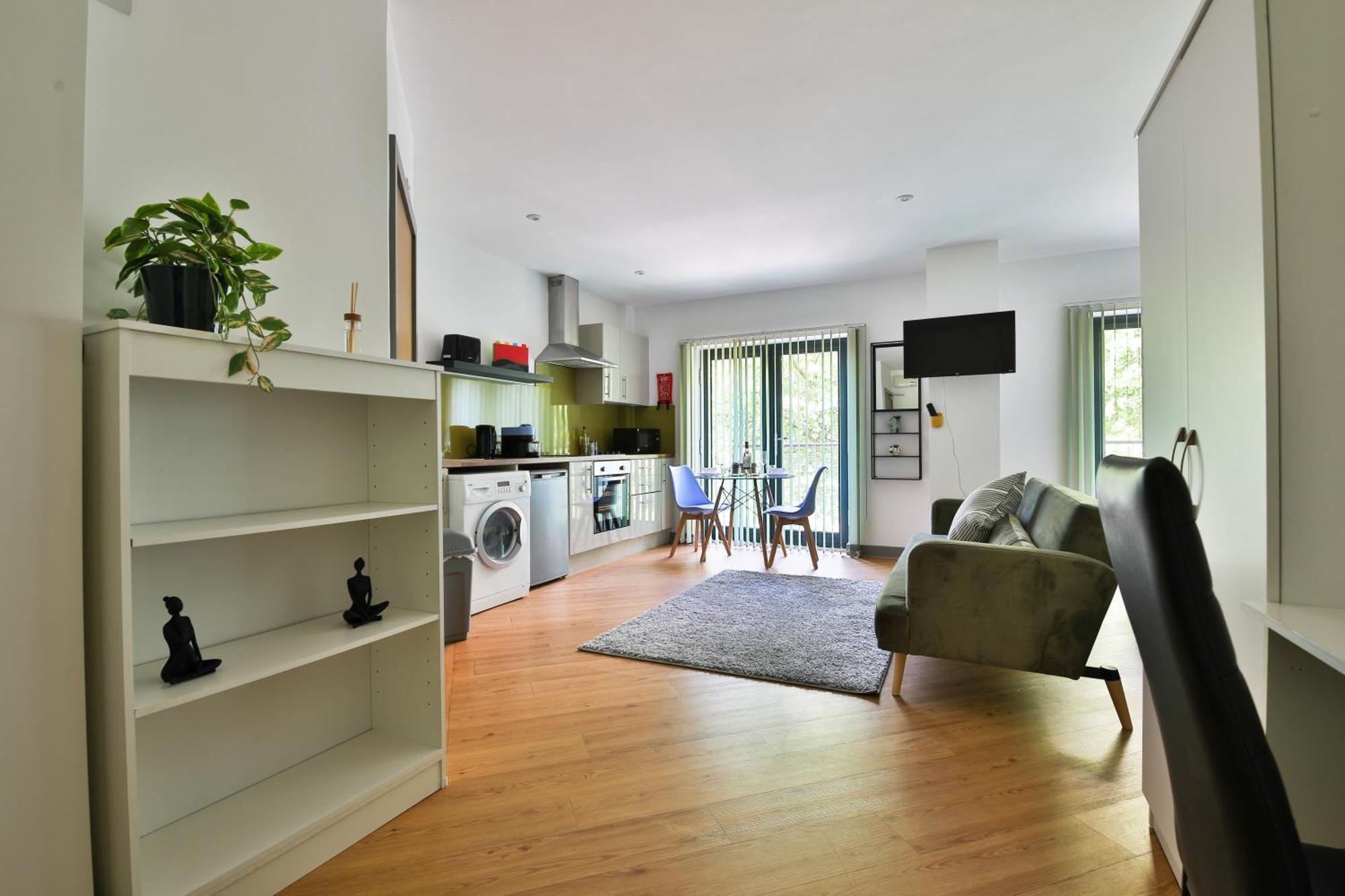 Princess Lofts City Centre Studios With Nespresso Coffee Machines & New Fast Wifi By Stayright スウォンジー 部屋 写真